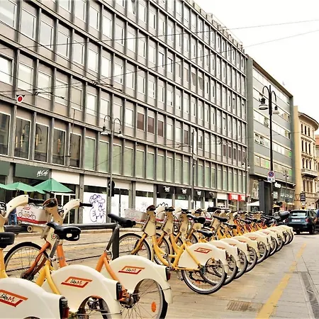 Via Torino 1 Apartman *